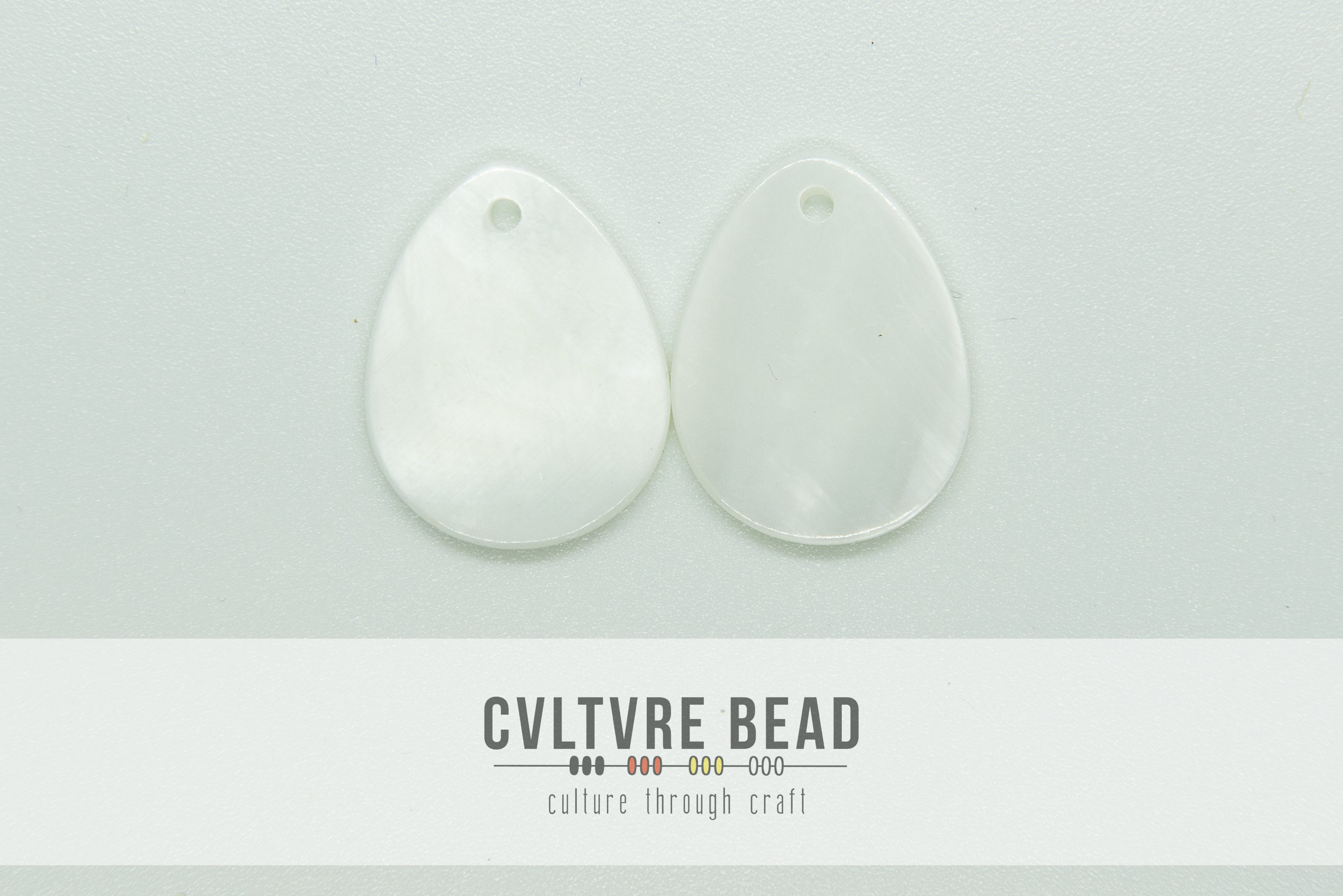 Mother of Pearl Teardrops 15x20mm 10pcs